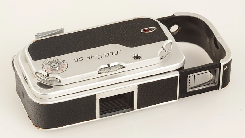 Illustration for article titled These Miniature Spy Cameras Could Make You The Perfect James Bond